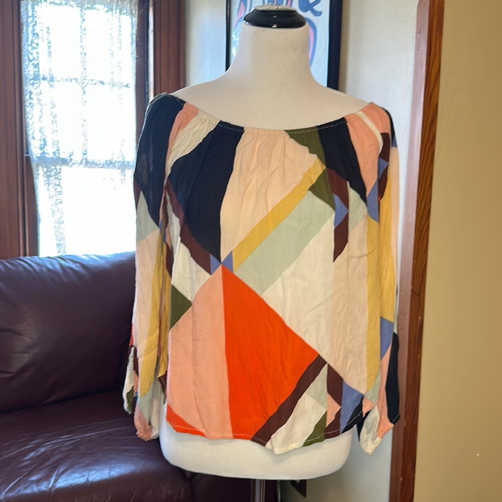 NWT Billabong top